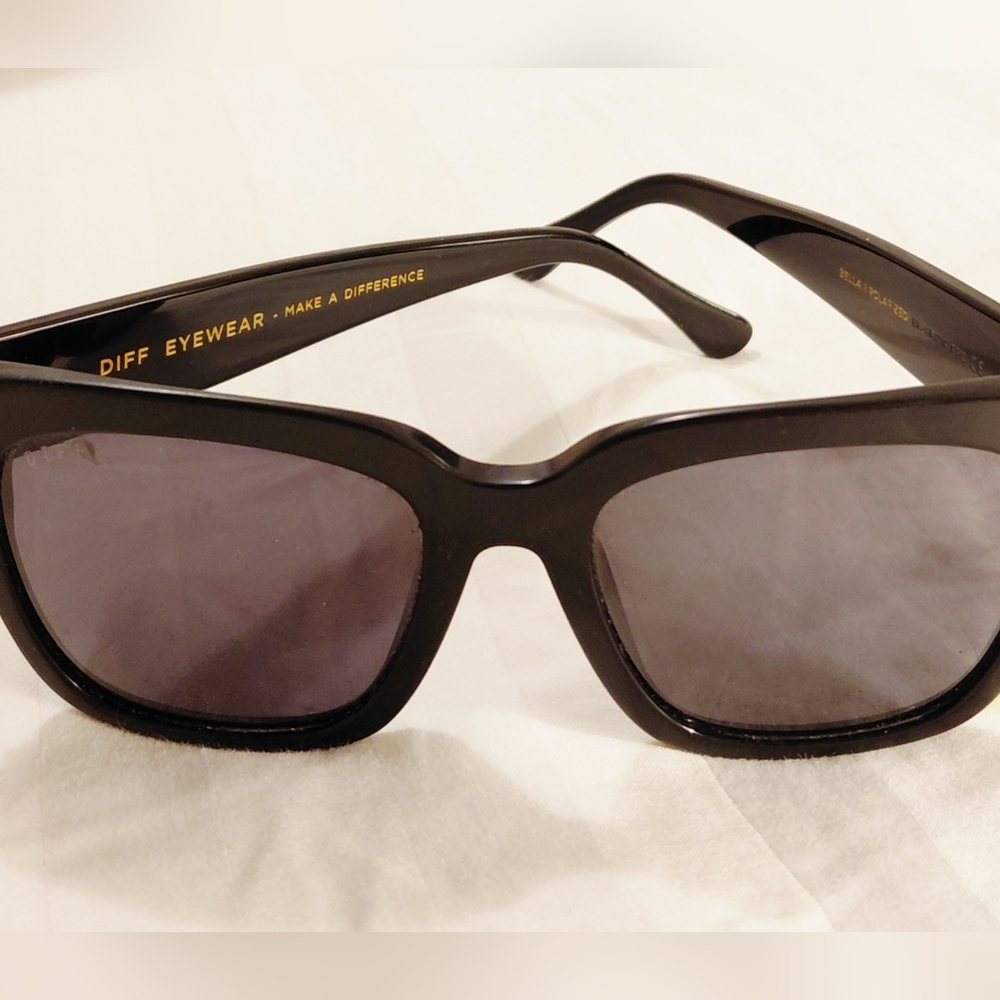 Diff Polorized Bella Sunglasses - image 2